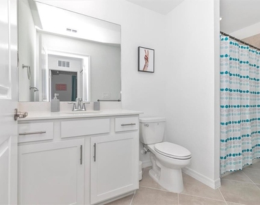 12320 Wellen Golf Street - Photo Thumbnail 41