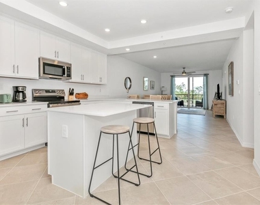 12320 Wellen Golf Street - Photo Thumbnail 5