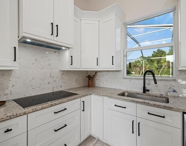 2938 Jason Street - Photo Thumbnail 12