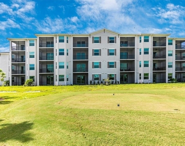 12320 Wellen Golf Street - Photo Thumbnail 19
