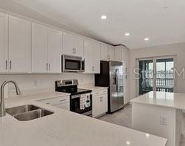 12440 Wellen Golf Street - Photo Thumbnail 3