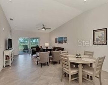 12440 Wellen Golf Street - Photo Thumbnail 9