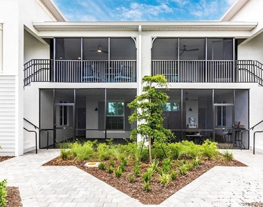 12550 Galapagos Street - Photo Thumbnail 44