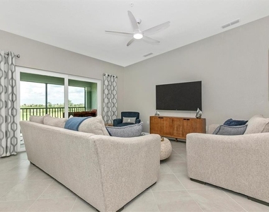 12550 Galapagos Street - Photo Thumbnail 15