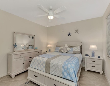 12440 Wellen Golf Street - Photo Thumbnail 11