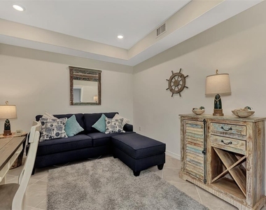 12440 Wellen Golf Street - Photo Thumbnail 13