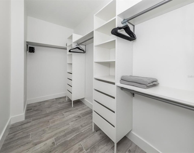 17566 De Miranda Avenue - Photo Thumbnail 21