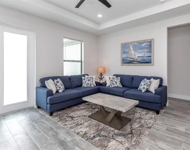 17566 De Miranda Avenue - Photo Thumbnail 5