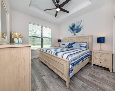 17566 De Miranda Avenue - Photo Thumbnail 16