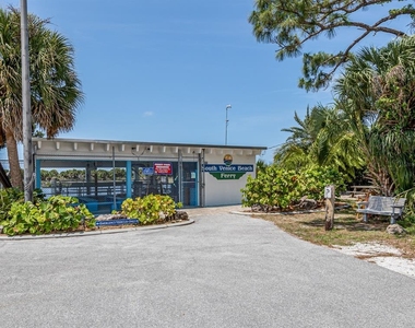 236 Holly Road - Photo Thumbnail 50