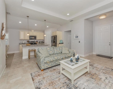 236 Holly Road - Photo Thumbnail 11