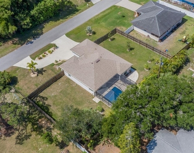 236 Holly Road - Photo Thumbnail 36