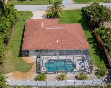 1211 Southland Road - Photo Thumbnail 6