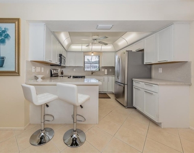 1211 Southland Road - Photo Thumbnail 17