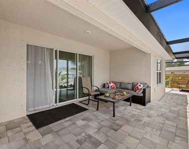 1190 Euclid Road - Photo Thumbnail 12