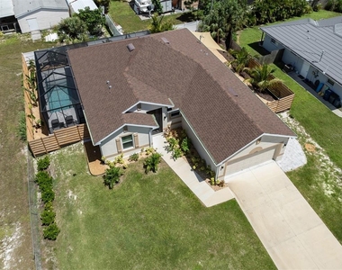 1190 Euclid Road - Photo Thumbnail 6