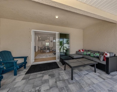 1190 Euclid Road - Photo Thumbnail 14