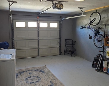 617 Indiana Avenue - Photo Thumbnail 27