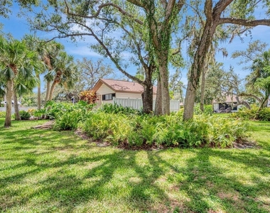 796 Bird Bay Way - Photo Thumbnail 13