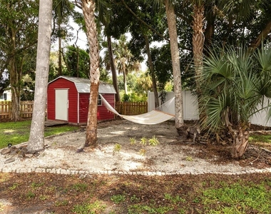 6115 Carlton Avenue - Photo Thumbnail 6