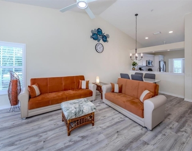 901 Addington Court - Photo Thumbnail 17