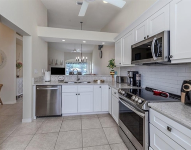 901 Addington Court - Photo Thumbnail 11