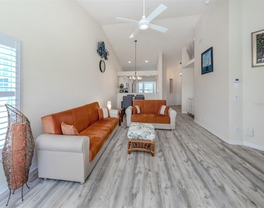 901 Addington Court - Photo Thumbnail 18