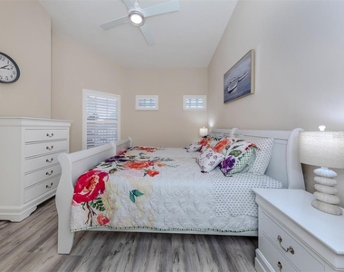 901 Addington Court - Photo Thumbnail 28