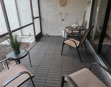 1624 Stickney Point - Photo Thumbnail 8