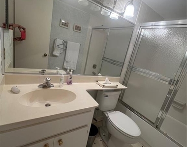 338 Cerromar Way N - Photo Thumbnail 18