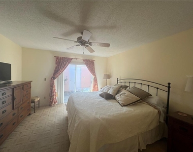 338 Cerromar Way N - Photo Thumbnail 32