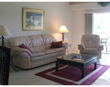9480 High Gate Drive - Photo Thumbnail 3