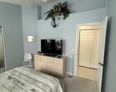 1332 Capri Isles Boulevard - Photo Thumbnail 14