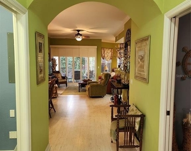 400 Ravinia Circle - Photo Thumbnail 1