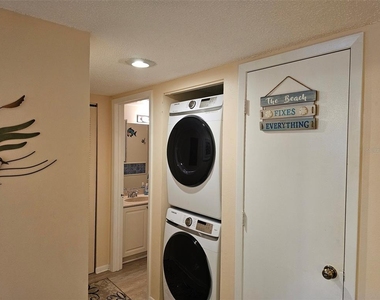 4655 W 46th Street Court - Photo Thumbnail 23