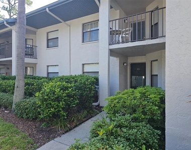 4655 W 46th Street Court - Photo Thumbnail 5