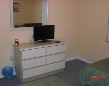4655 W 46th Street Court - Photo Thumbnail 15