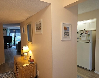 4655 W 46th Street Court - Photo Thumbnail 6