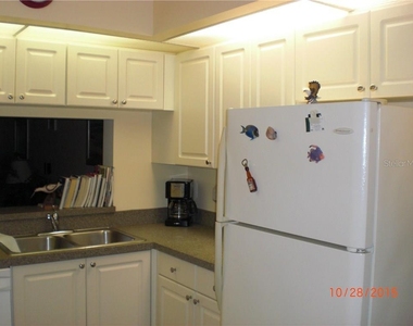 4655 W 46th Street Court - Photo Thumbnail 2