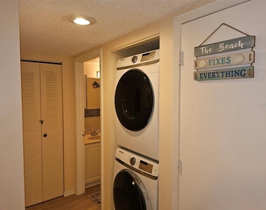 4655 W 46th Street Court - Photo Thumbnail 28