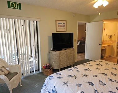 4655 W 46th Street Court - Photo Thumbnail 17