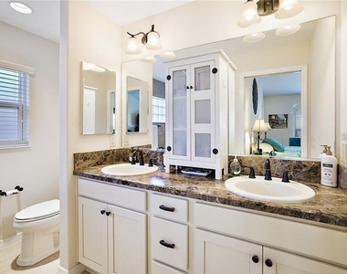 3225 Wise Way - Photo Thumbnail 4