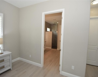 13 Elder Drive - Photo Thumbnail 21