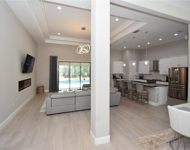 13 Elder Drive - Photo Thumbnail 5