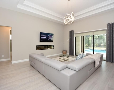 13 Elder Drive - Photo Thumbnail 6
