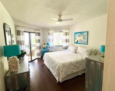 10 Oakmont Court - Photo Thumbnail 8