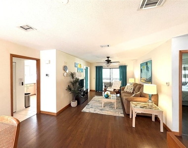 10 Oakmont Court - Photo Thumbnail 2