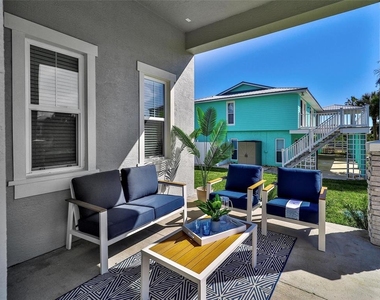 55 Atlantic Drive - Photo Thumbnail 15