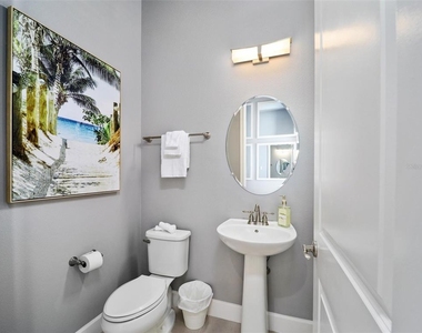 55 Atlantic Drive - Photo Thumbnail 12