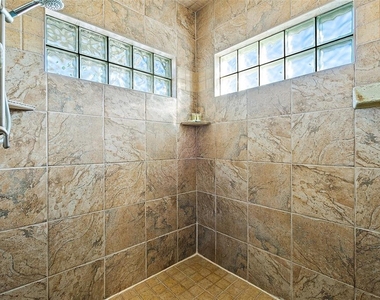 42 Moody Drive - Photo Thumbnail 20